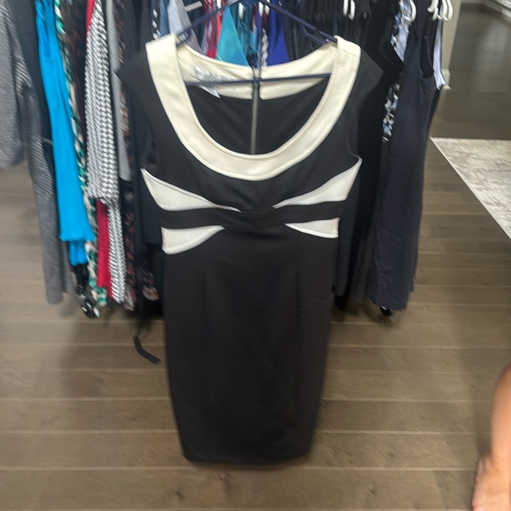 Maggie London Black/cream Dress 8